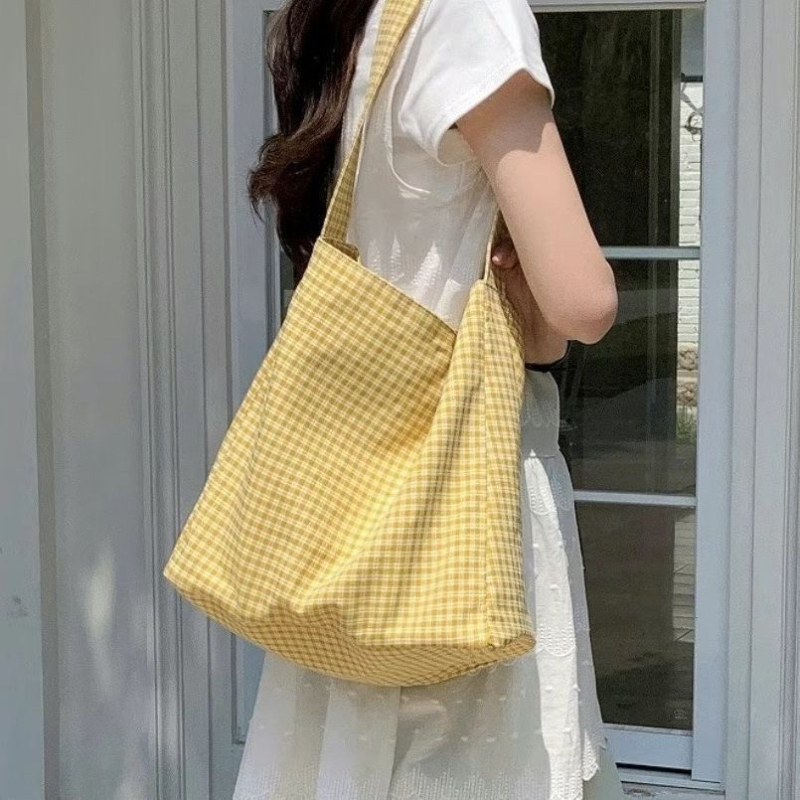 Unisex tote torba, poliester, karirani uzorak, platnena podstava, velika zapremina, proljeće 2024