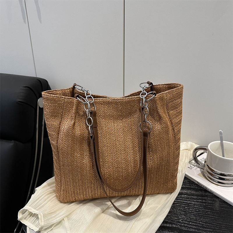 Tote torba od slame s remenom preko ramena, velika kapaciteta, minimalistički dizajn, ljeto 2025 moda torba