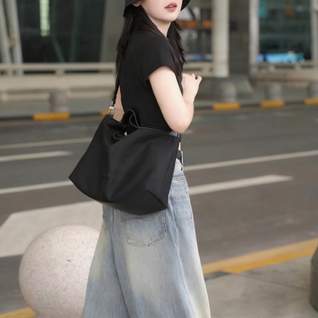 Platnena tote torba, velika kapaciteta, svakodnevna crossbody torba za žene, s džepom na zip i džepom za telefon, podstava od tkanine