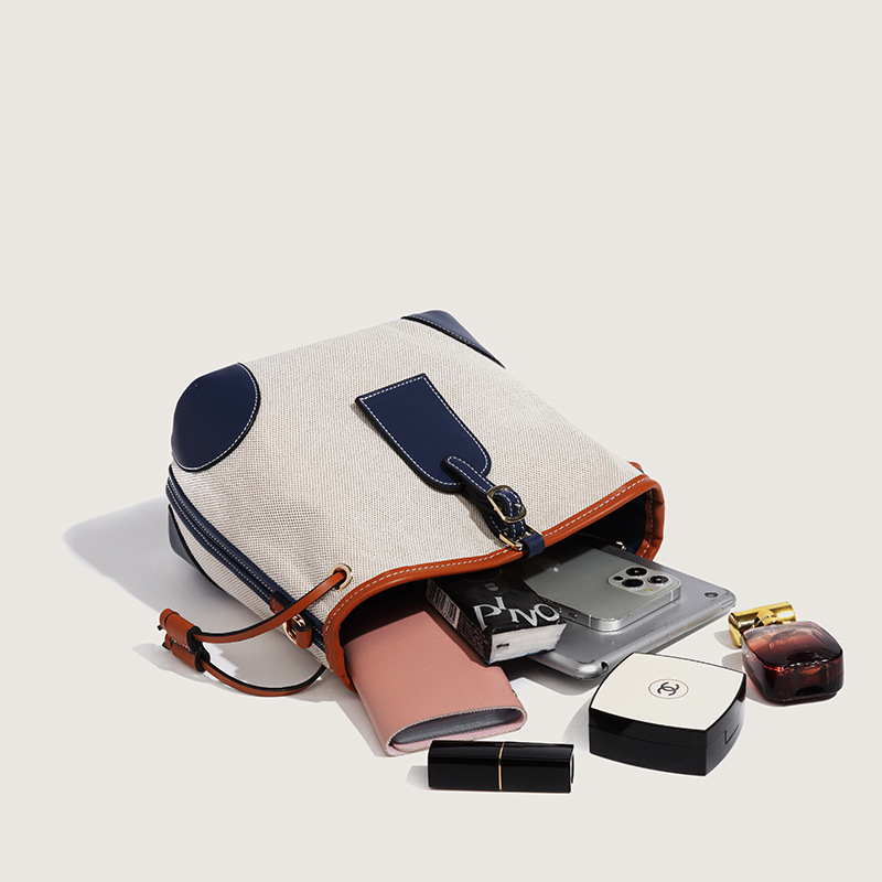 Ann Shanra Geantă bucket patchwork din pânză, închidere cu șnur, bretele duble