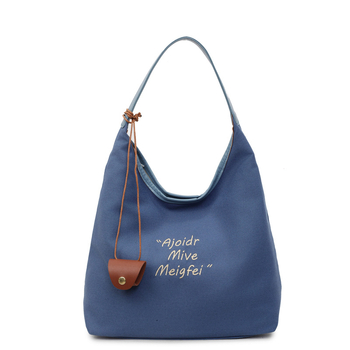 Geantă Tote din material textil, formă orizontală pătrată, închidere magnetică, buzunar interior laminat cu fermoar, Vara 2025