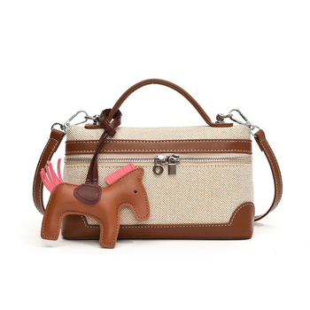 Geantă crossbody din PU – formă pătrată, stil urban minimalist, închidere cu fermoar, căptușeală poliester, cu o singură curea