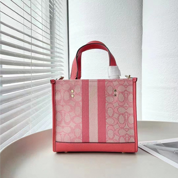 Geantă Tote cu stil urban minimalist, piele PU, formă verticală pătrată, buzunare interne (cu fermoar ascuns, buzunar telefon, buzunar ID, buzunar laptop, buzunar cameră), curele duble de umăr