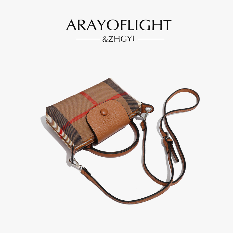 Dumpling-szerű táska fedéllel, vászonból, záródás fedéllel, poliészter-pamut bélés, rejtett cipzáras zseb