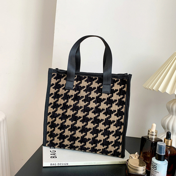 Geantă pentru machiaj și igienă într-un stil coreean, cu model haundstooth flokat, din pânză, formă vertical pătrată, pentru utilizare zilnică