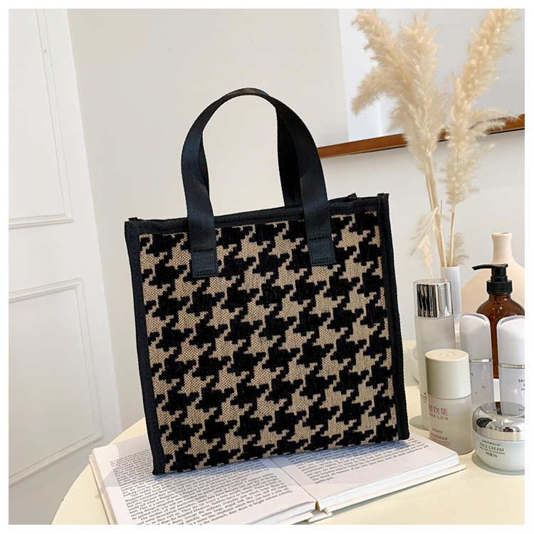 Geantă pentru machiaj și igienă într-un stil coreean, cu model haundstooth flokat, din pânză, formă vertical pătrată, pentru utilizare zilnică