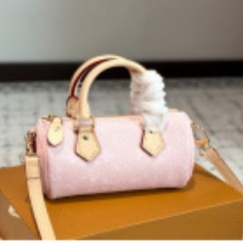 Denim keresztpántos táska – párnás forma, cipzár, vászon bélés, egy vállpánt, városi egyszerűség, 11212