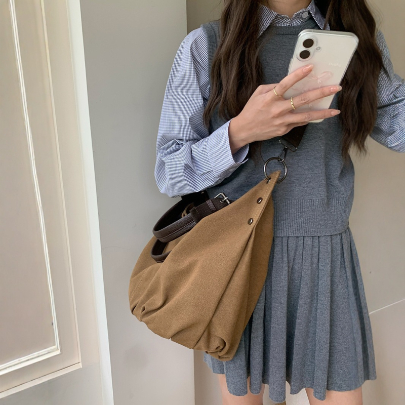 Női vászon válltáska japán stílusban, multifunkcionális, vízszintes négyszögletes forma, cipzáras zárás, dupla pánt