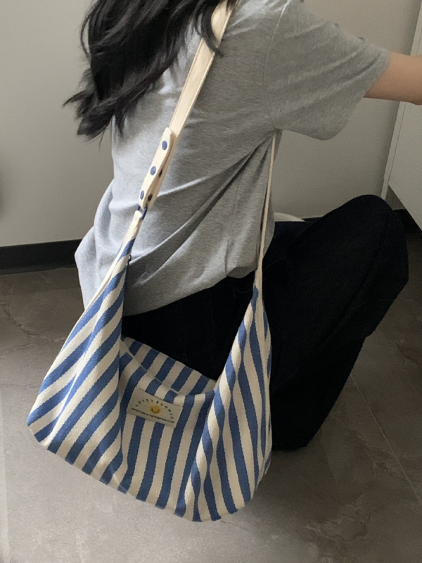 Geantă de umăr în stil Hong Kong, din pânză, capacitate mare, închidere magnetică