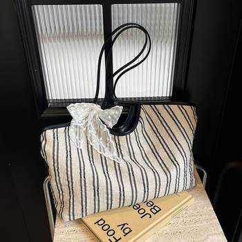 Geantă Tote unisex, material poliester cu căptușeală poliester, Stil Tote, Primăvara 2024