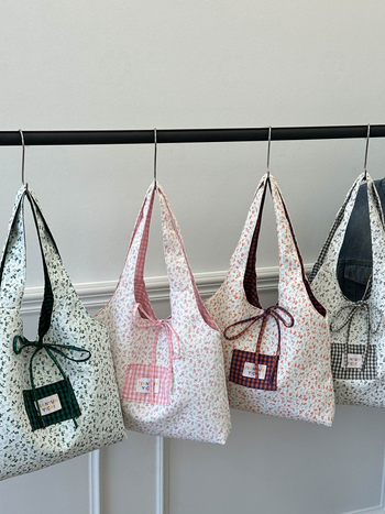 Geantă Tote florală în stil coreean pentru femei, dual-use, vară 2025, pânză, buzunare interne pentru telefon și buletin