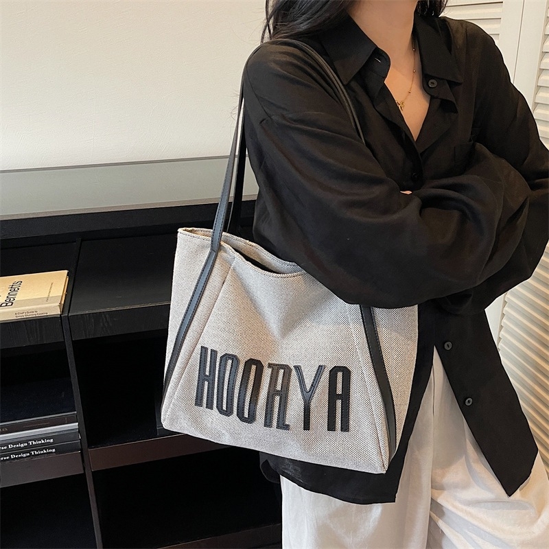 Geantă Tote din pânză, stil street — formă orizontală pătrată, închidere cu fermoar, buzunar pentru telefon