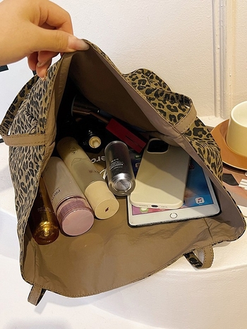 Ženska platnena torba s leopard printom, bucket oblik, reverzibilna, velika kapaciteta, jednostavan svakodnevni stil za posao