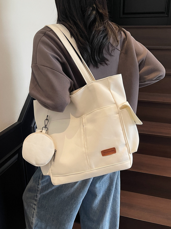 Nylon Tote torba u urbanom stilu s crossbody remenom, vodoravni kvadratni oblik, zatvarač, unutarnji pretinac za dokumente, poliester podstava