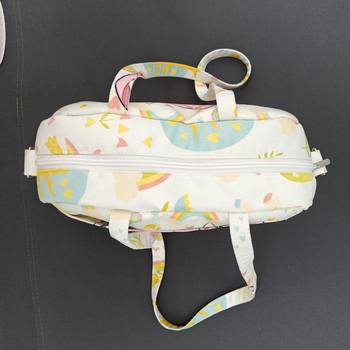 Jacquardový plátený crossbody taška, detský karikatúrny štýl, horizontálny štvorcový tvar, zipsové otvorenie, laminovaná vnútorná kapsa