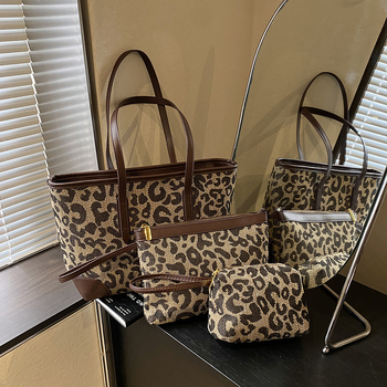 Platnena Tote torba s leopardim uzorkom, zatvarač na zip, podstava od poliestera, uspravni kvadratni oblik, unutarnji džepovi za telefon i dokumente