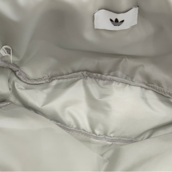 Torba crossbody velike kapacitete, vodootporna tkanina, gradski stil, horizontalni kvadratni oblik, magnetska kopča, unutarnja džep za telefon