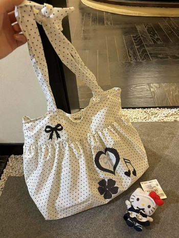 Kanvas tote torba s printom srca u bodicama, velika kapaciteta, ramena/crossbody torba, džepovi za telefon i dokumente, podstava od poliestera