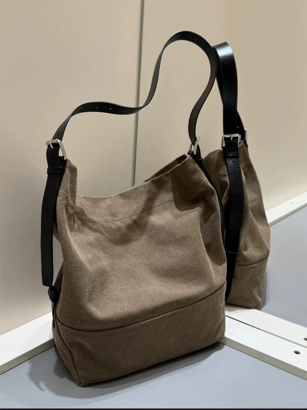 Canvas tote taška na rameno so vertikálnym štvorcovým tvarom, magnetické zapínanie, vnútorné vrecko na zips, polyesterové podšitie, jednoručný ramenný popruh