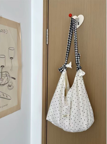 Crossbody torba od platna s točkama, 2025, velika kapaciteta, za svakodnevnu upotrebu