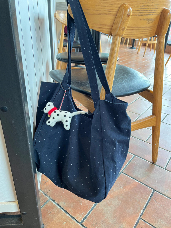 Platnena Tote torba s točkicama, unisex stil, zatvaranje na zip, podstava od poliestera, vodoravni četverokutni oblik