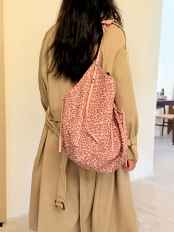 Bucket tote torba s leopard printom, ulični stil, PU materijal, oblik bucket, magnetno zatvaranje, podstava od platna