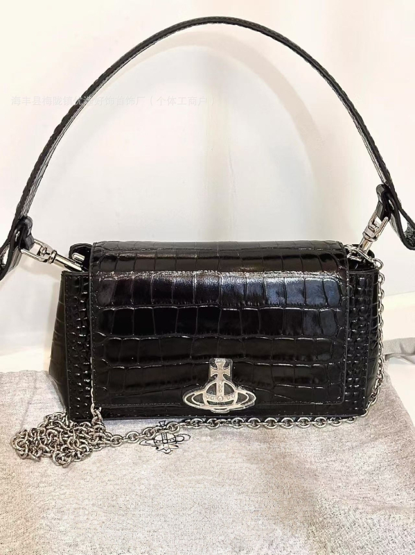 Crossbody torba od PU kože s uzorkom krokodila, s podstavom od najlona, vodoravni kvadratni oblik, otvor s kapicom, unutarnji pretinac sa zatvaračem tip sandwich, s jednom naramenicom