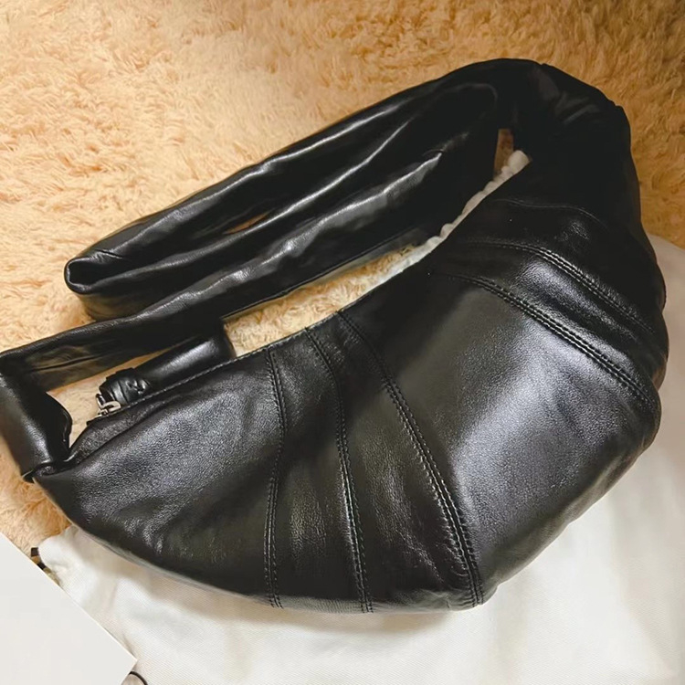 Ženska torbica od prave kože u obliku croissanta, crossbody, baguette stil, elegantna luksuzna