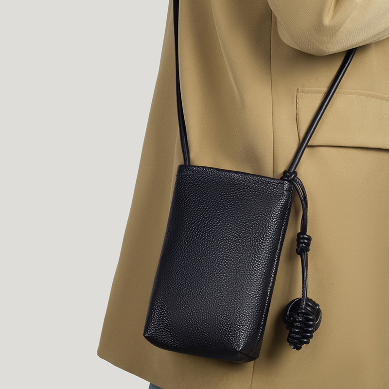 Geantă de telefon pentru femei din piele — stil urban simplu, primul strat de piele de vacă, formă bucket, compartiment pentru telefon în interior, căptușeală moale