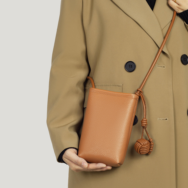 Geantă de telefon pentru femei din piele — stil urban simplu, primul strat de piele de vacă, formă bucket, compartiment pentru telefon în interior, căptușeală moale