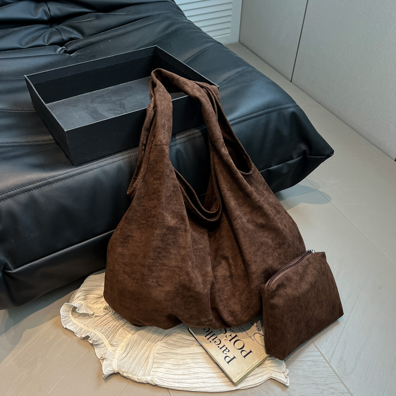 Bucket torba s jednom naramenicom, stil street trend, PU materijal, otvoreni gornji otvor, unutarnji džep sa zipom