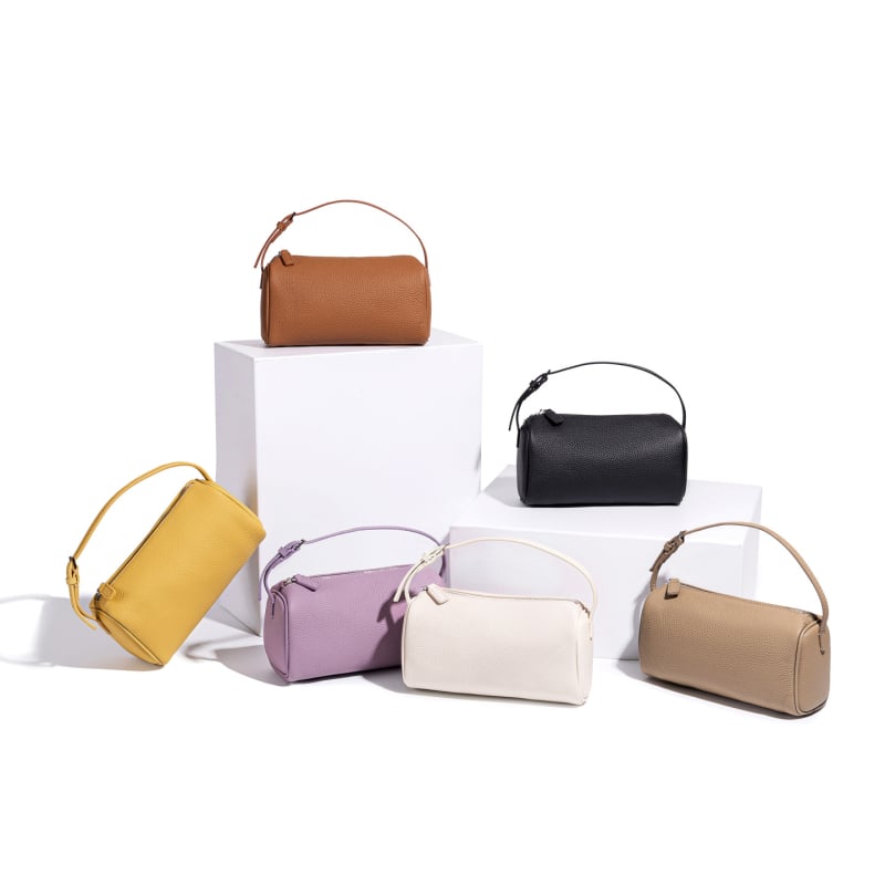 Prava koža cilindrična crossbody torba sa zatvaračem, uličnog stila, koža prvog sloja, unutarnje džepovi za zip, telefon i ID, podstava poliester-bavna, podesivi remen, Roewe