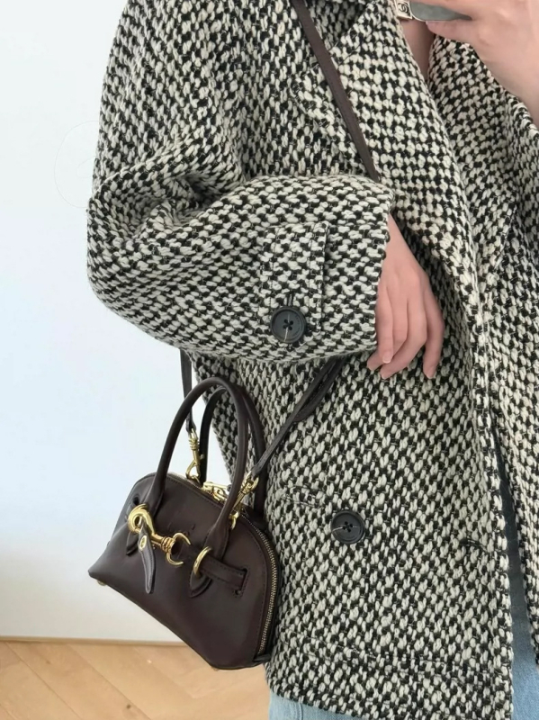 Wow geantă cochilie din piele naturală — stil urban, formă de cochilie, închidere cu fermoar, căptușeală din poliester