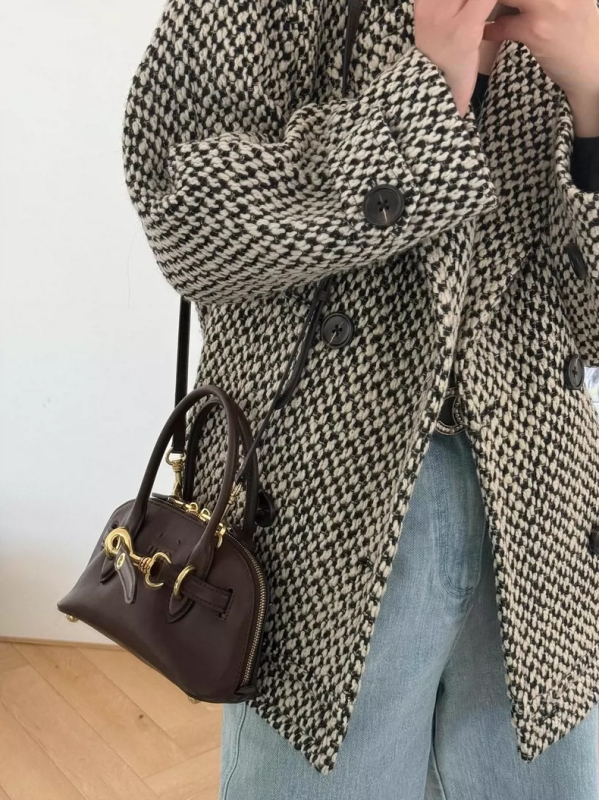 Wow geantă cochilie din piele naturală — stil urban, formă de cochilie, închidere cu fermoar, căptușeală din poliester