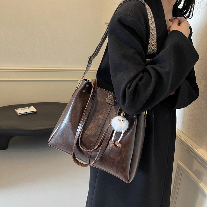 Retro kožna tote torba s plisiranom dizajnom i velikim kapacitetom, unisex