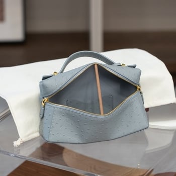 Valódi bőr női táska strucc mintával, box táska, városi minimalist stílus, cipzáras zárás