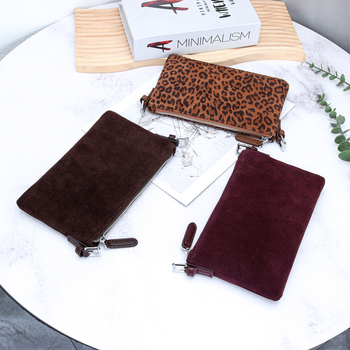 Kožna torba preko ramena s leopard uzorkom, od prve sloje teleće kože, horizontalni kvadratni oblik, zatvaranje na zip, unutarnji džepovi: zip, džep za telefon, dokumente, model Yt-2338