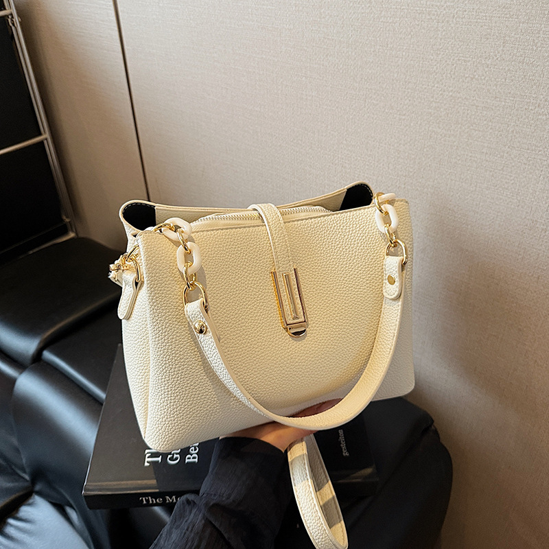 Ženska PU torba, gradski minimalistički stil, košarast oblik torbe, crossbody sa zatvaračem na zip, unutarnja džep za dokumente, s jednim remenom