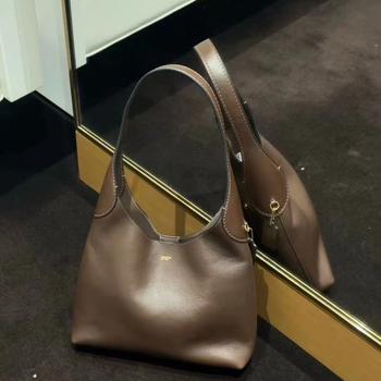 Geantă Tote din piele naturală, formă verticală pătrată, căptușeală din poliester, închidere magnetică, compartiment interior cu buzunar cu fermoar, buzunar pentru telefon și buzunar pentru ID