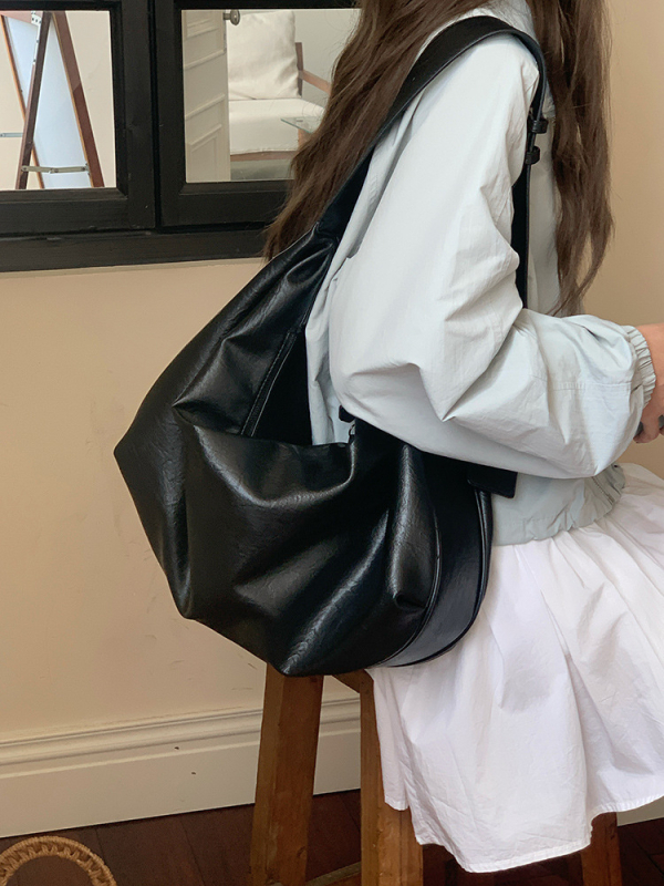 Geantă Tote, PU material, formă orizontală pătrată, închidere cu fermoar, buzunar ascuns cu fermoar