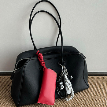 Unisex mekana PU tote torba, oblik jastuka, zatvaranje zipom, skriveni džep s zipom, podstava od platna