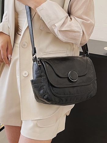 Ženska PU kožna crossbody torba, horizontalnog kvadratnog oblika, zatvarač, unutarnje pretince sa zipom i pretinac za telefon