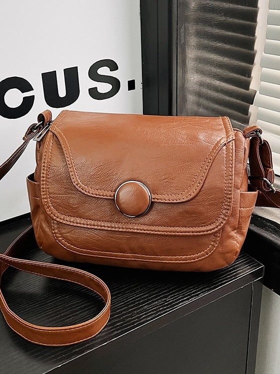 Ženska PU kožna crossbody torba, horizontalnog kvadratnog oblika, zatvarač, unutarnje pretince sa zipom i pretinac za telefon
