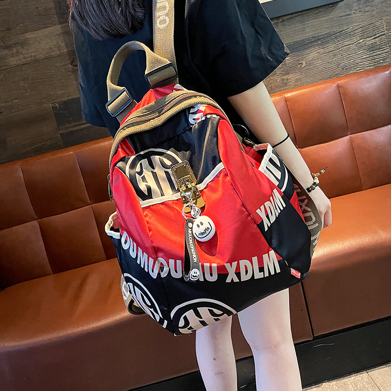 Ruksak od Oxford tkanine, zatvaranje na zip, podstava od poliestera, unutarnji džep tip patch, ljeto 2025