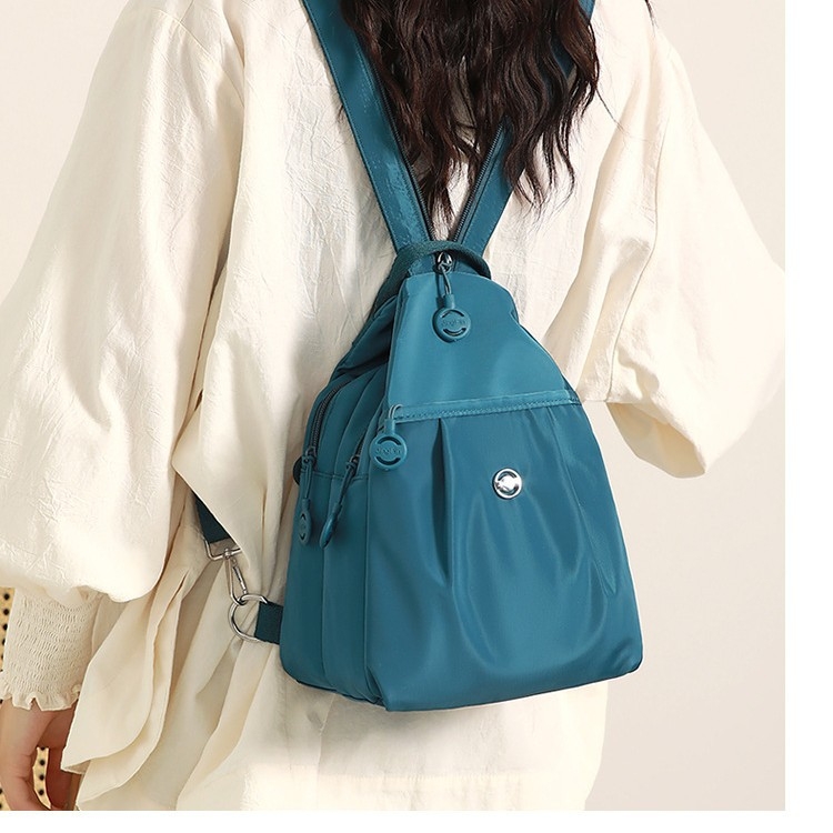 Ženska mini crossbody torba, ulični stil, Oxford platno, zatvarač, laminirana unutarnja džep, trodimenzionalni dizajn, pogodna za slobodno vrijeme putovanja