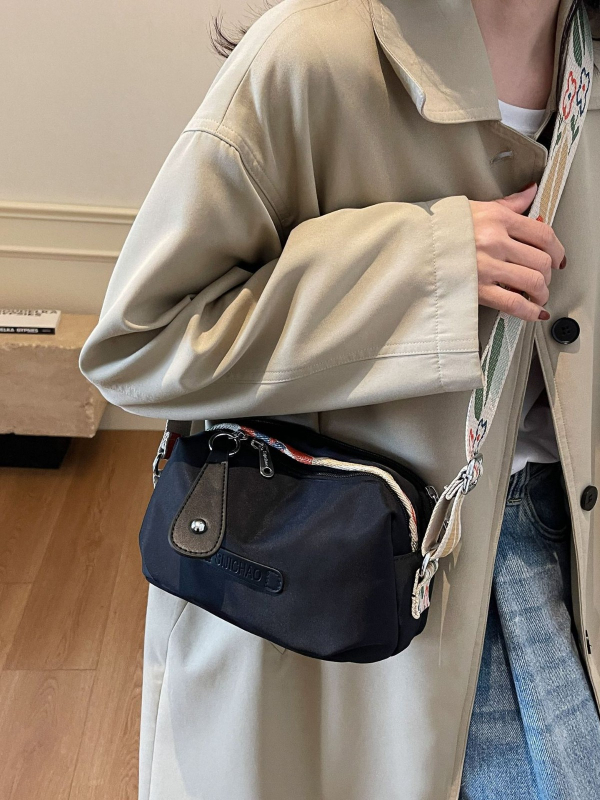 Unisex torba preko ramena od Oxford platna, horizontalnog kvadratnog oblika, zatvarač