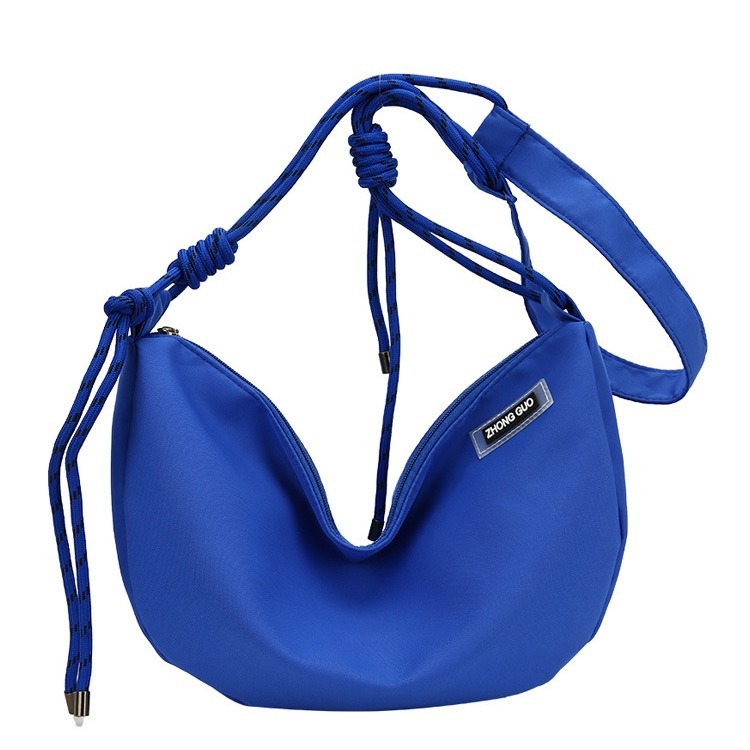 Crossbody torba u urbanom stilu dumpling oblika, Oxford platno, podstava od najlona, zatvarač, jedna naramenica, za svakodnevnu upotrebu
