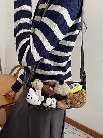 Geantă crossbody leopard print, în formă de baril, stil dumpling, din material Oxford, fermoar, buzunar pentru telefon