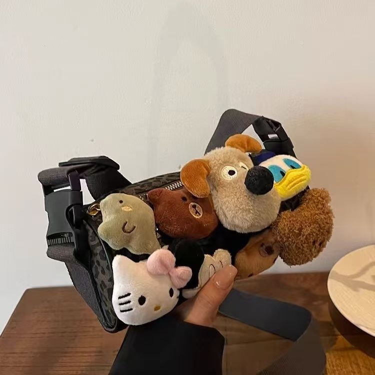 Geantă crossbody leopard print, în formă de baril, stil dumpling, din material Oxford, fermoar, buzunar pentru telefon