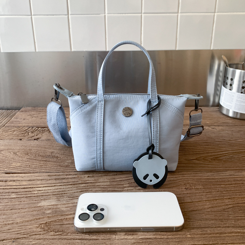 2025 nova ženska dumpling torba s privjeskom, džepom za telefon, mala crossbody/ramena torba
